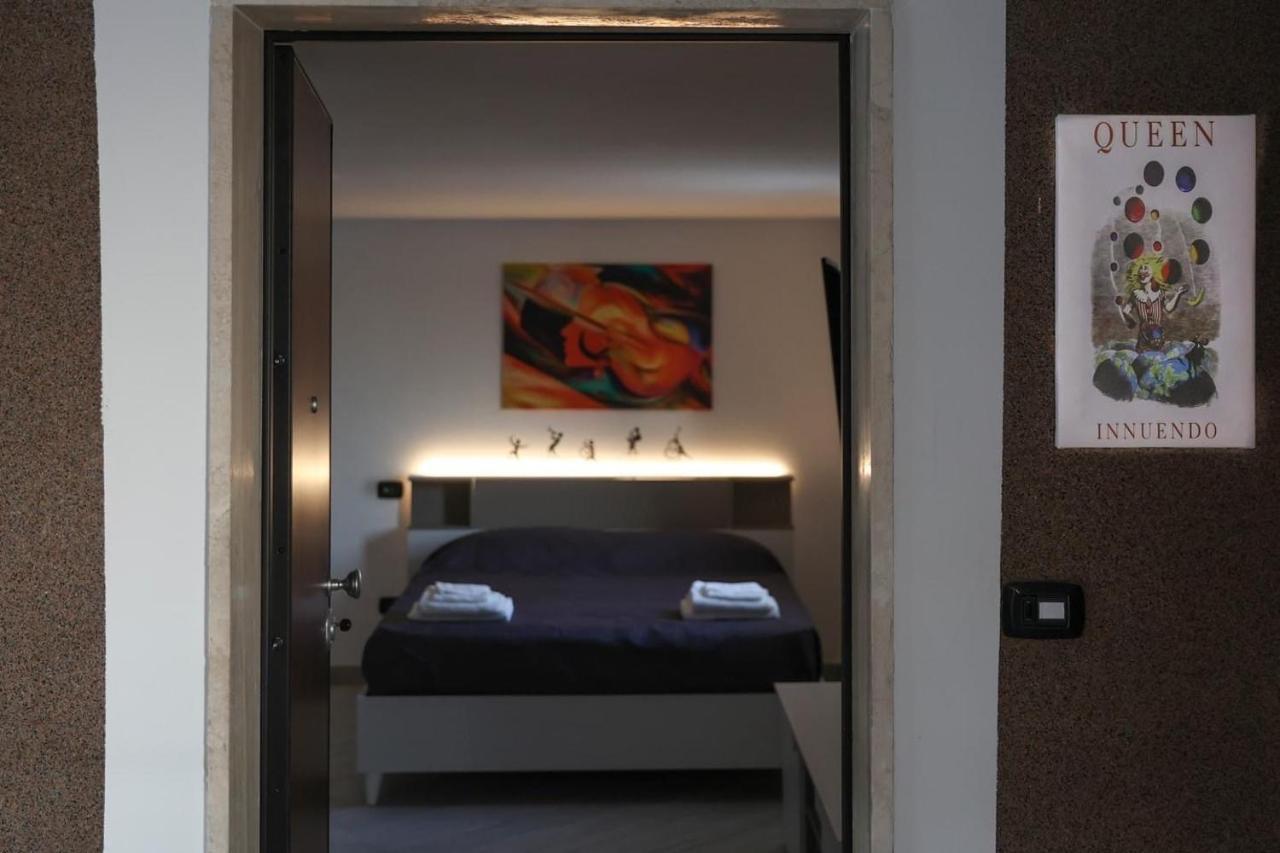 Innuendo La Terrazza House Lecce Luaran gambar