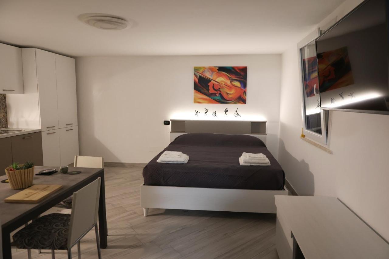 Innuendo La Terrazza House Lecce Luaran gambar