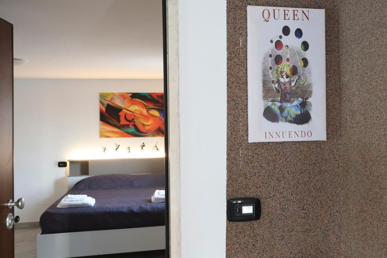 Innuendo La Terrazza House Lecce Luaran gambar
